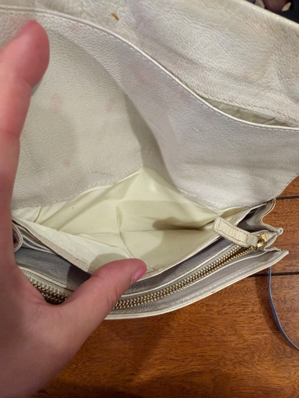 MIU MIU SNAP WALLET cream authentic - Picture 6 of 10